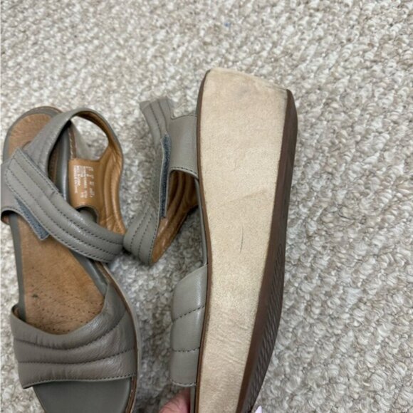 Clarks Collection Hazelle Alba Wedge Sandal Size 9 - Picture 4 of 11